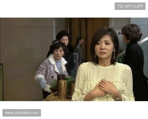 《妻子的诱惑》：一场关于欲望、背叛与救赎的迷人探索